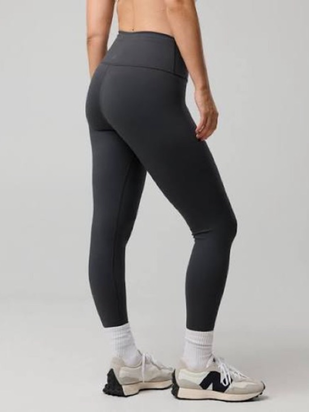 *NWT* OFFLINE By Aerie The Hugger High Waisted Legging